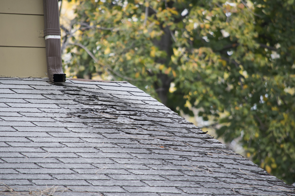 Signs It’s Time for a Roof Replacement