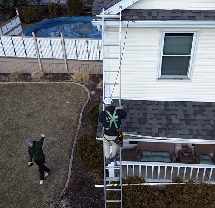 Professional Roof Leak Repair<br />
